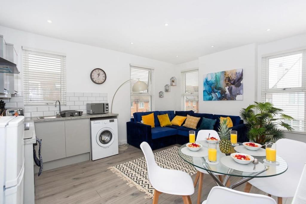 2 Bed Apartment Near The Beach Southend-on-Sea Bagian luar foto